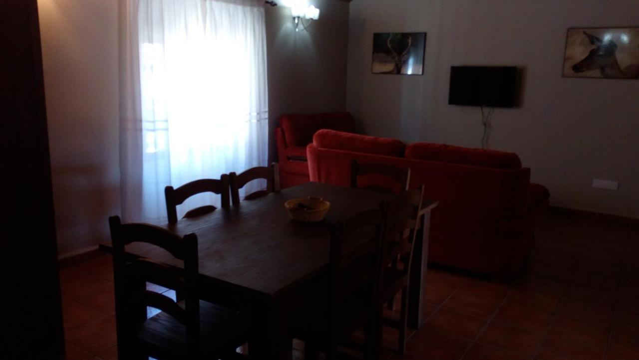 Apartamentos Rurales Casas De Los Maestros Таларрубьяс Экстерьер фото
